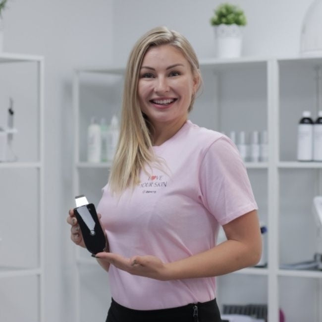 Love Your Skin Zemits T-Shirt, Pink Size XL